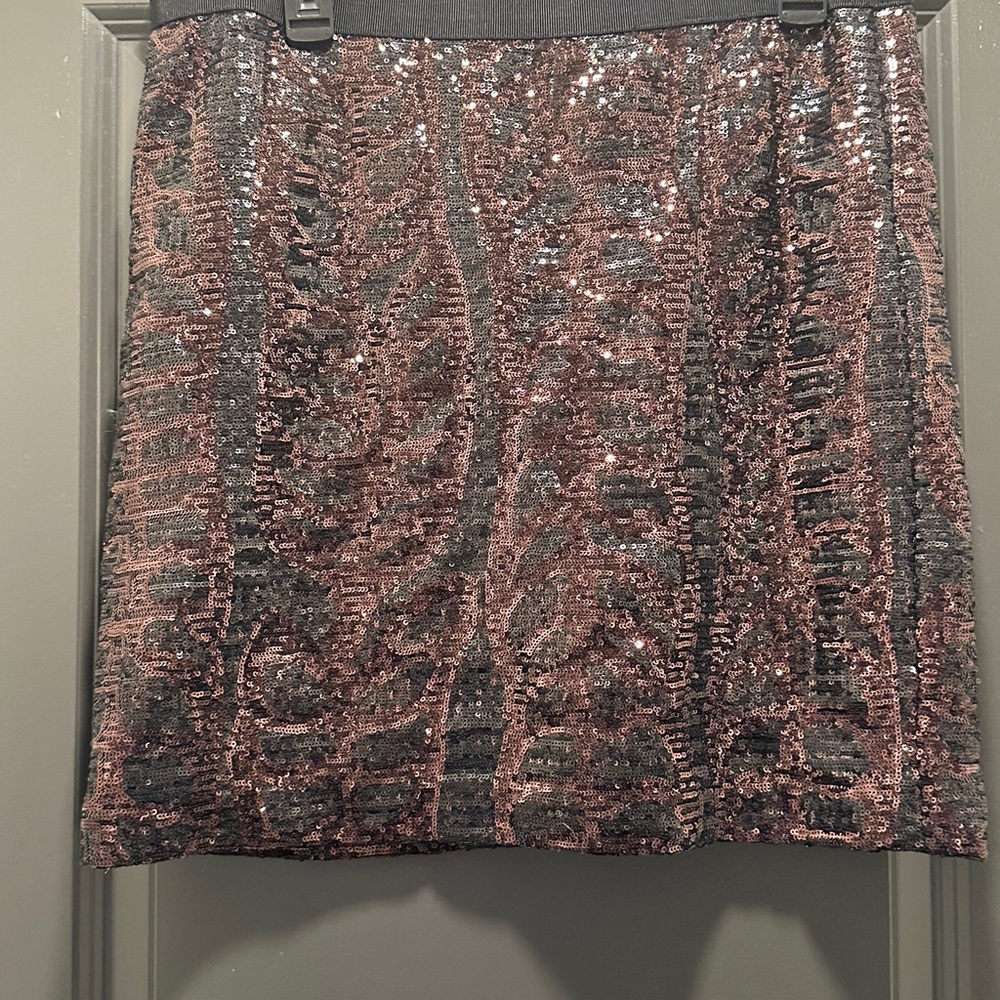 Tory Burch Sequin Embellished Skirt - Black and Gold